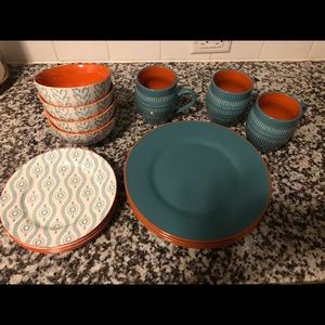 Dinnerware